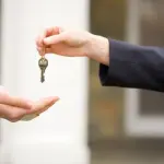 Assicurazione casa in affitto: Chi Paga e Come funziona